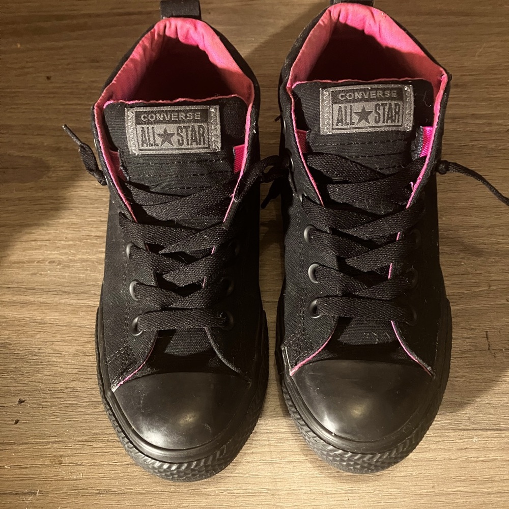 Converse Chuck Taylor, black and pink, big girls size 5